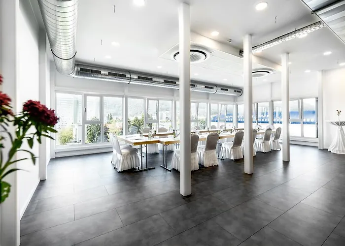 Novapark Flugzeughotel 格拉茨