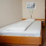 Novapark Flugzeughotel 3* Graz