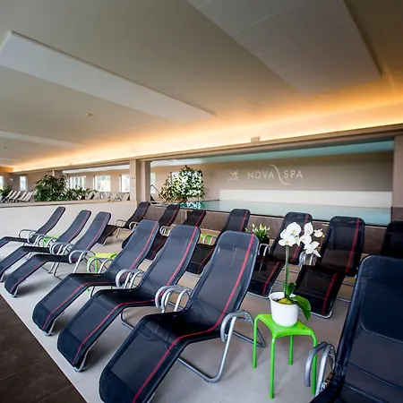 Hotel Novapark Flugzeughotel Graz