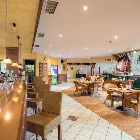 Hotel Novapark Flugzeughotel Graz