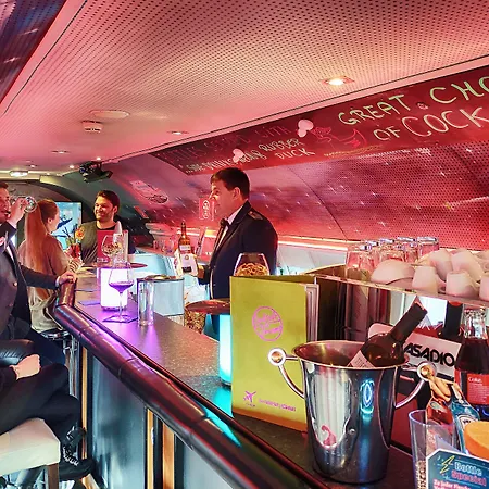 Hotel Novapark Flugzeughotel 3*