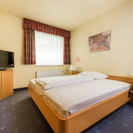 Novapark Flugzeughotel Hotell 3*