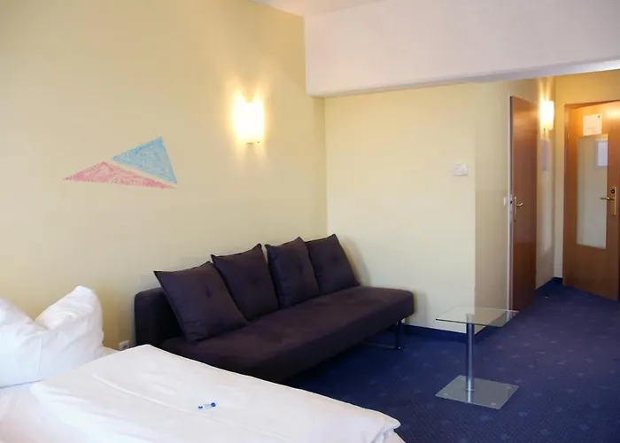 فندق Novapark Flugzeughotel غراتس