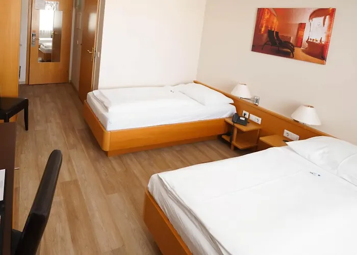 فندق Novapark Flugzeughotel