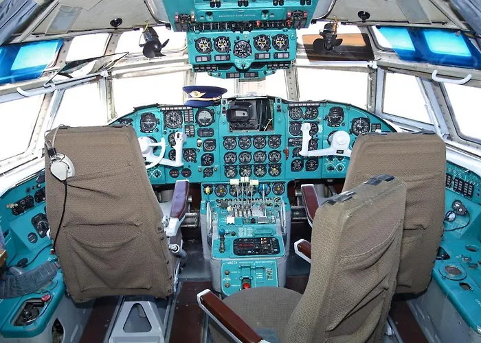 فندق Novapark Flugzeughotel 3*